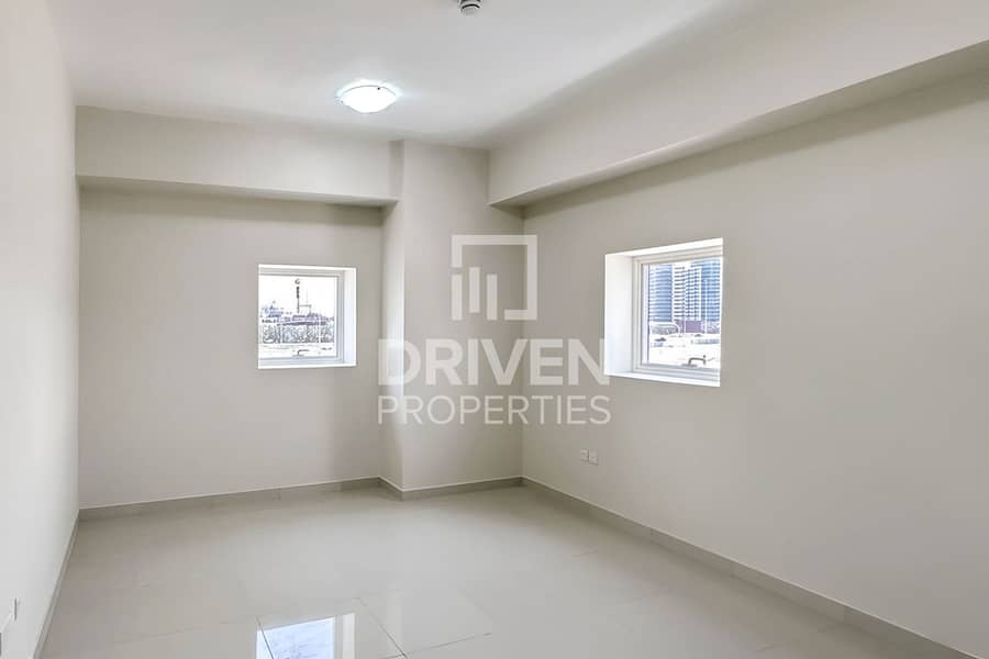 Elegant Unit | Spacious | Ready24th of January - Image 7