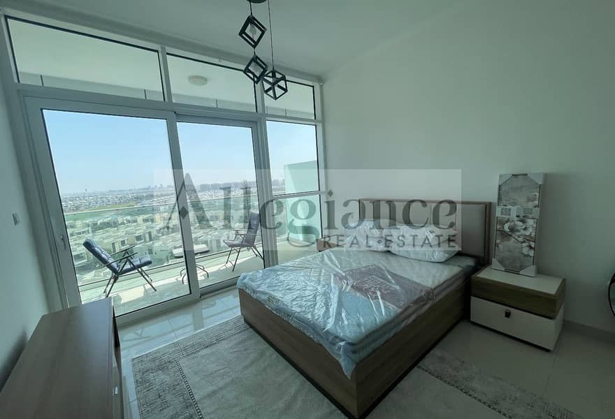 High ROI | Modern Studio | Community View