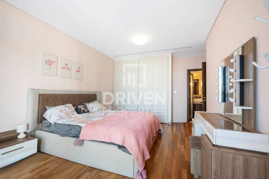 Spacious and Furnished Apt | Available end of Dec - Image 6