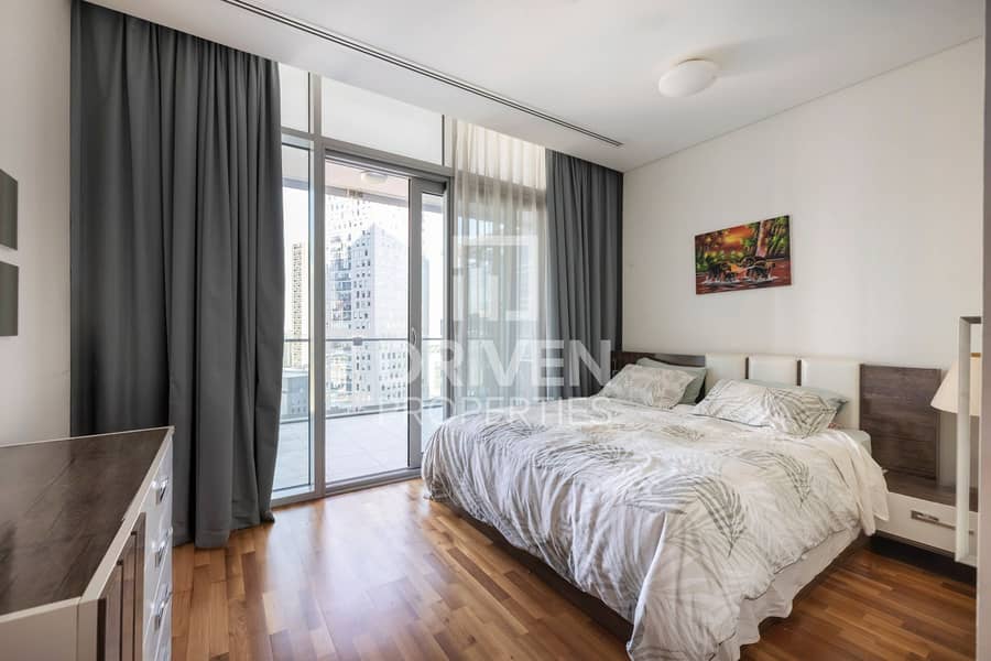 Spacious and Furnished Apt | Available end of Dec - Image 7