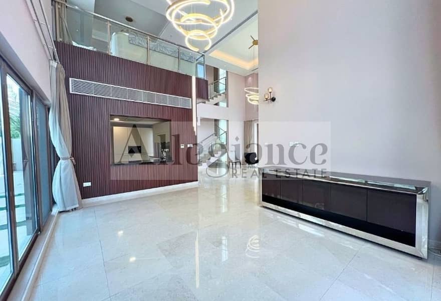 Family Home l Park View | 6BR En-Suite+ Maid Villa