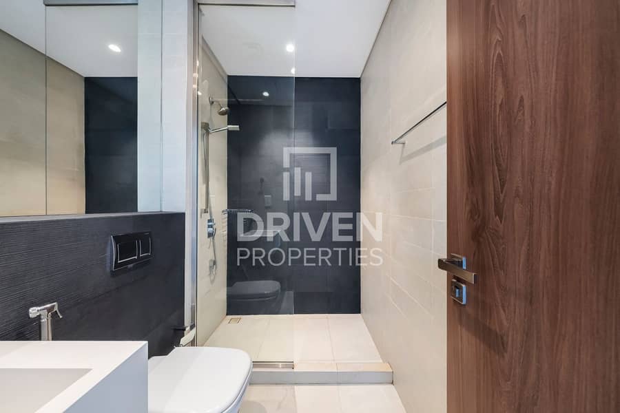 Spacious Unit | Furnished | Pets Allowed - Image 9