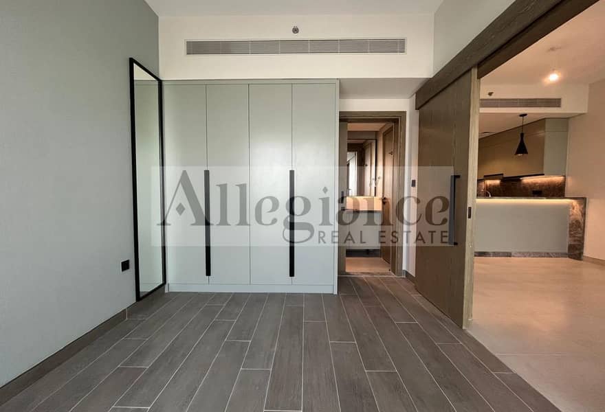 Ready To Move | Golf View | Brand New - Image 6