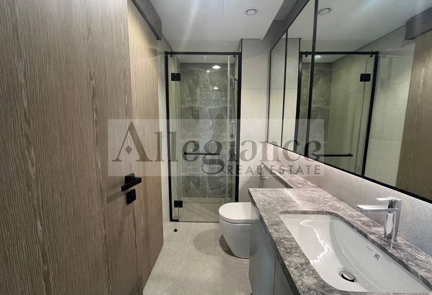 Ready To Move | Golf View | Brand New - Image 9