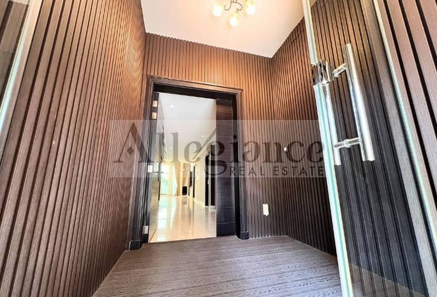 Family Home l Park View | 6BR En-Suite+ Maid Villa - Image 10