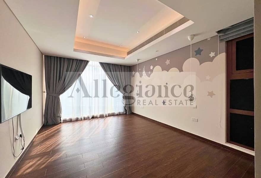 Family Home l Park View | 6BR En-Suite+ Maid Villa - Image 14