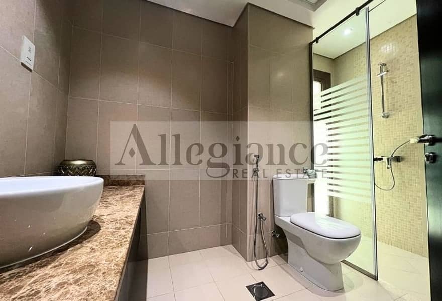 Family Home l Park View | 6BR En-Suite+ Maid Villa - Image 21