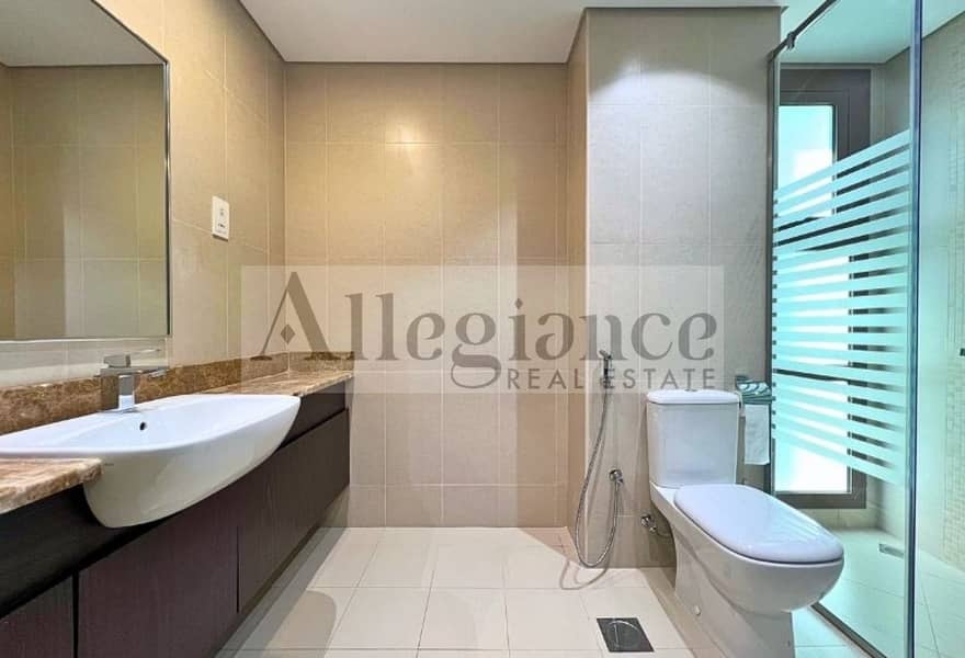 Family Home l Park View | 6BR En-Suite+ Maid Villa - Image 23