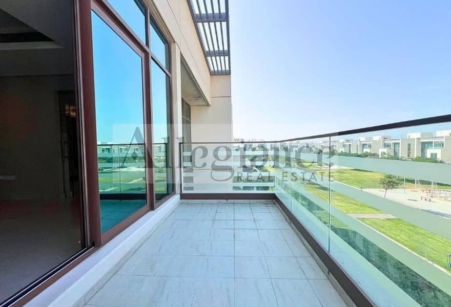 Family Home l Park View | 6BR En-Suite+ Maid Villa - Image 25