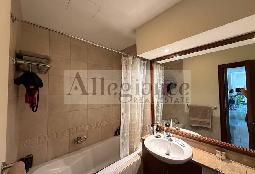 Prime Location | Fully Furnished | Great Deal - Image 13