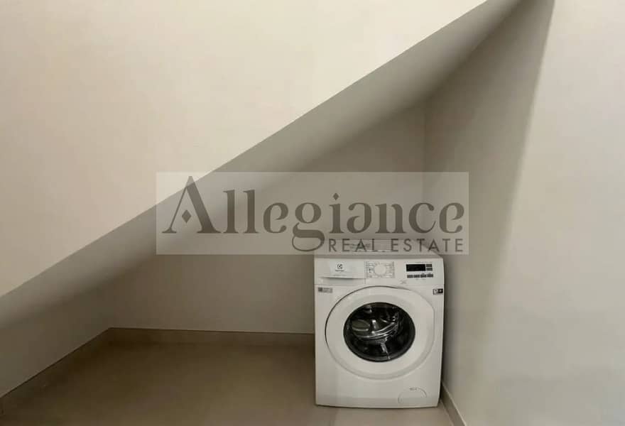 End Corner | Huge Layout | Ready to Move | Vacant - Image 22