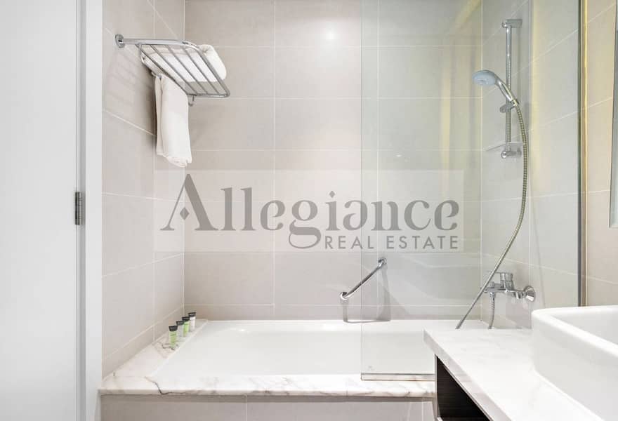 Luxury Studio | Vacant | Prime Location - Image 12