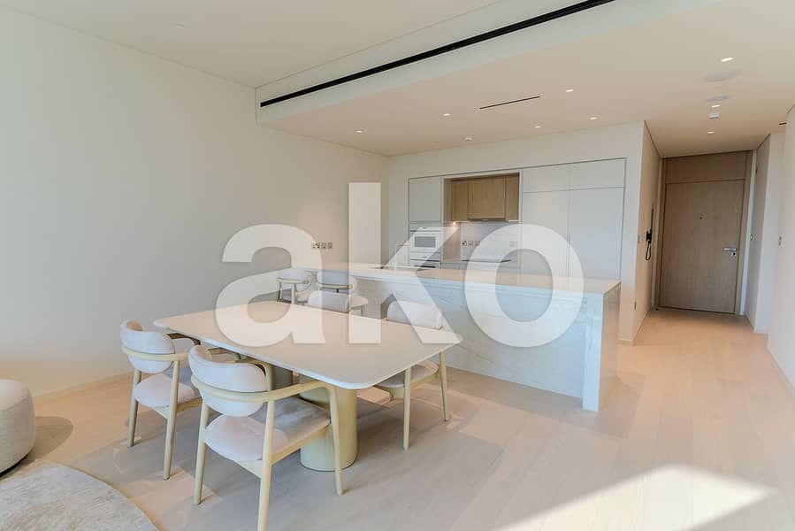 Exclusive 2 Bed Creek View High Floor Furnished