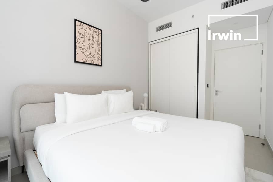 Corner unit | Pool View | Fully Furnished - Image 12