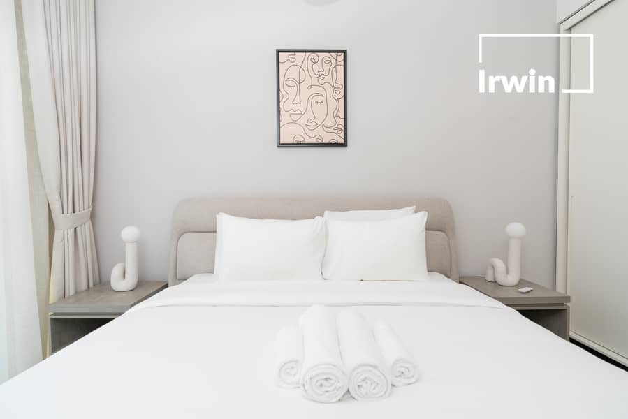 Corner unit | Pool View | Fully Furnished - Image 13