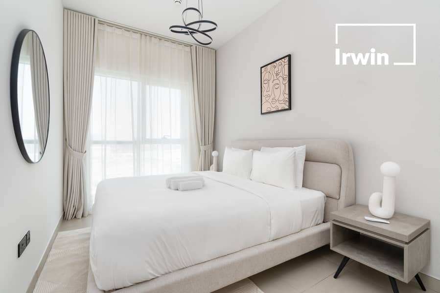 Corner unit | Pool View | Fully Furnished - Image 15