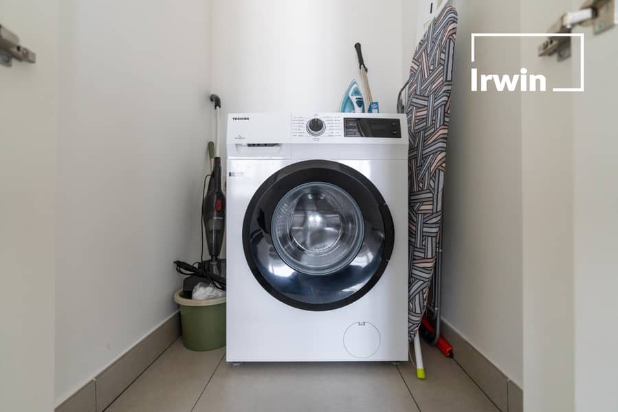 Corner unit | Pool View | Fully Furnished - Image 19