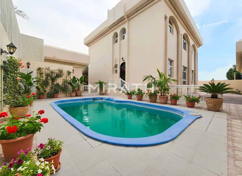 4BR Independent Villa| Prvt Lawn and Pool - Image 12