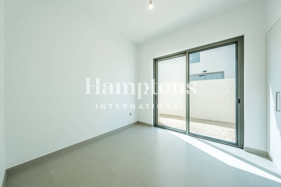 Big Plot | Conner Unit | Single Row | Great Offer - Image 14