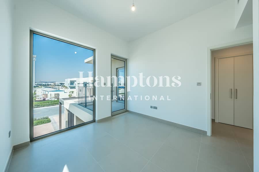 Big Plot | Conner Unit | Single Row | Great Offer - Image 17