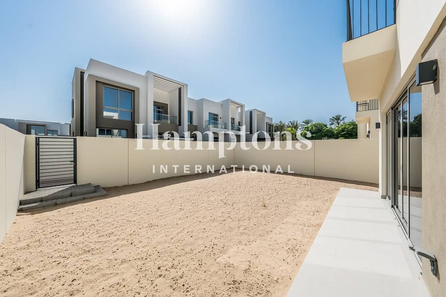 Big Plot | Conner Unit | Single Row | Great Offer - Image 19