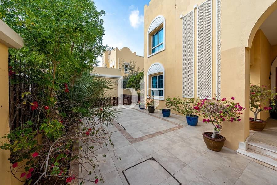 5 Bedroom on a Big Plot | Quiet Location