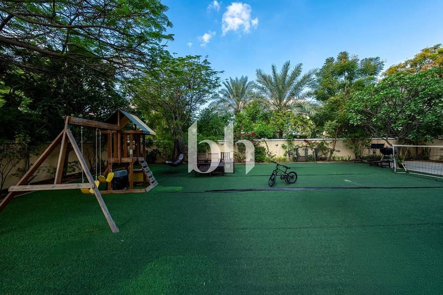 5 Bedroom on a Big Plot | Quiet Location - Image 8