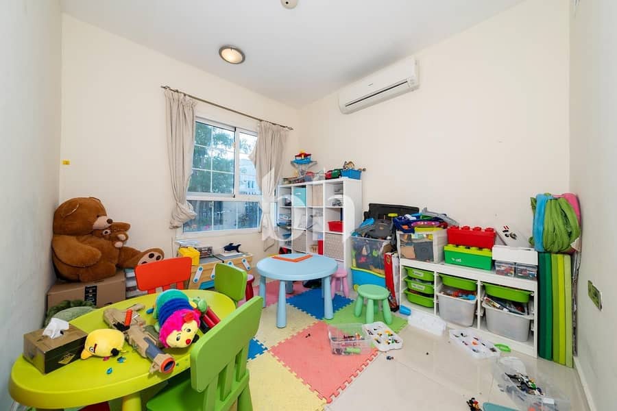 5 Bedroom on a Big Plot | Quiet Location - Image 16