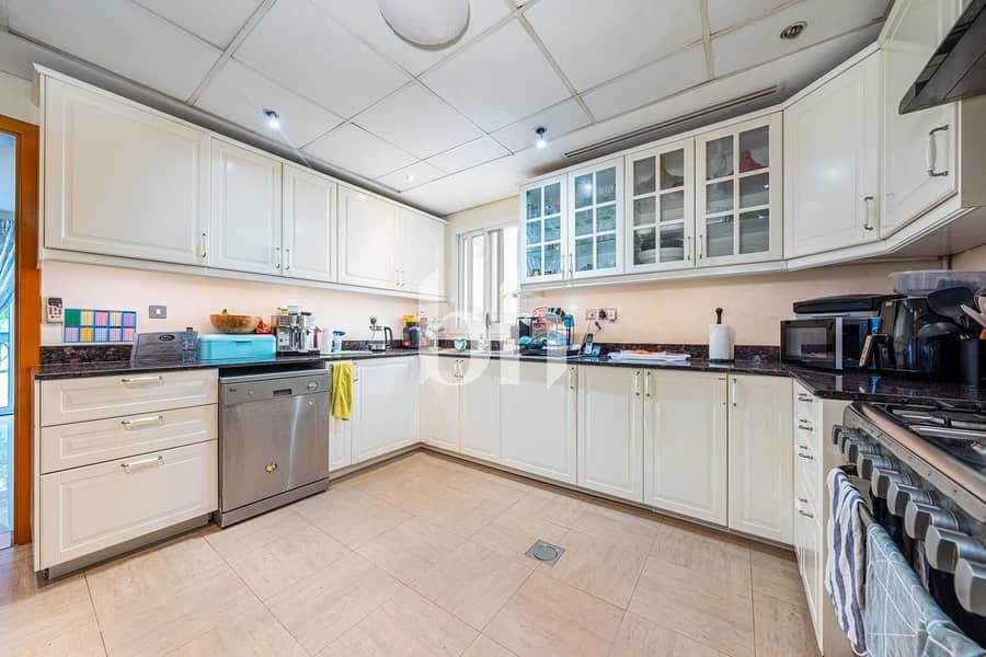 5 Bedroom on a Big Plot | Quiet Location - Image 18