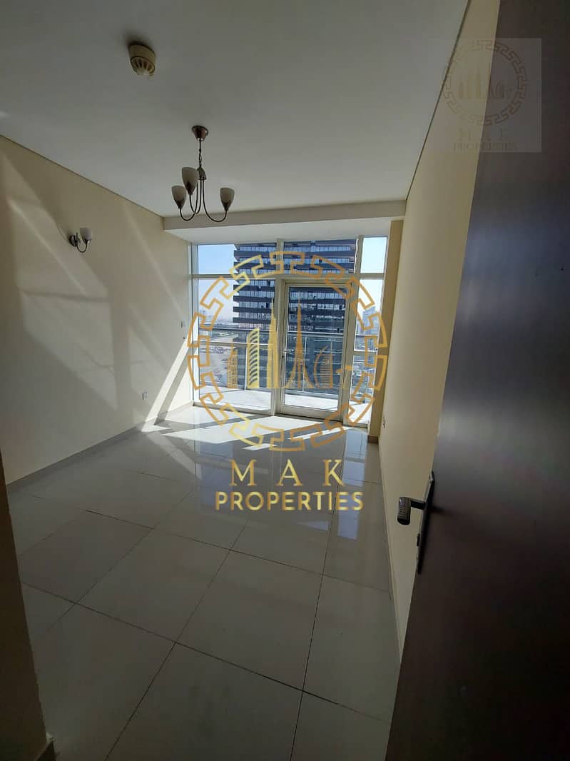 Premium Unfurnished 3-Bedroom Apartment | 1696 Sq. ft | 3 Washrooms | Oasis Tower 1 – Dubai Spo - Image 8