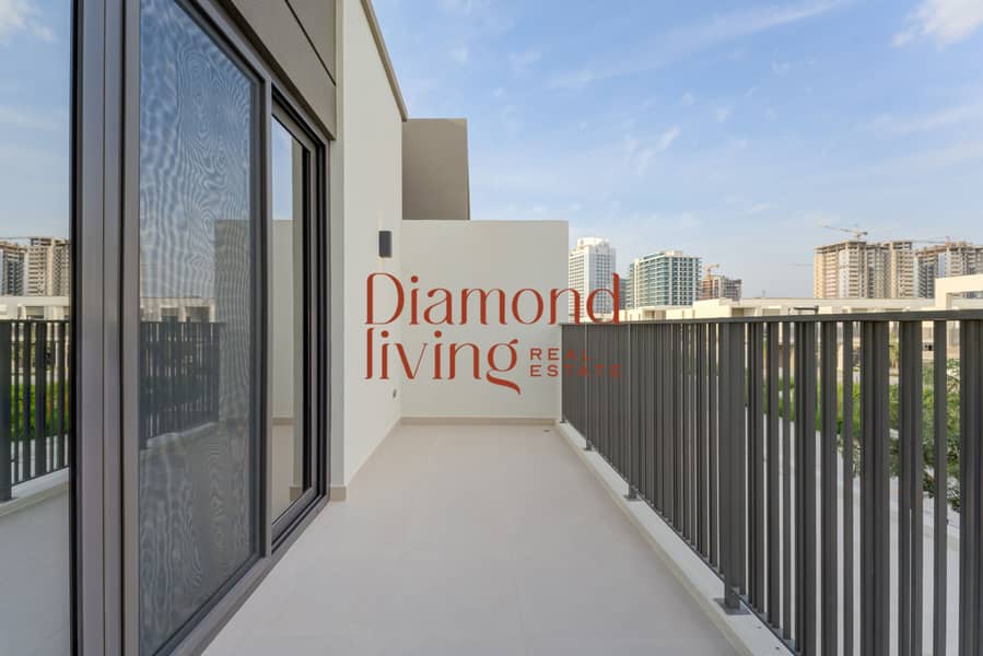 Brand New | Single Row | Park View - Image 20