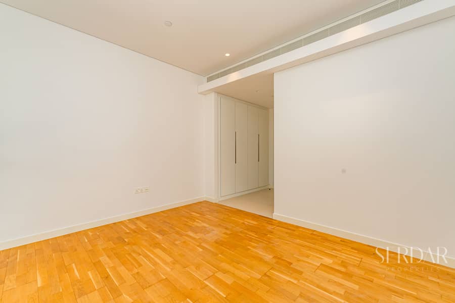 Available Now | Roomy Layout | Beautiful Ain View - Image 10