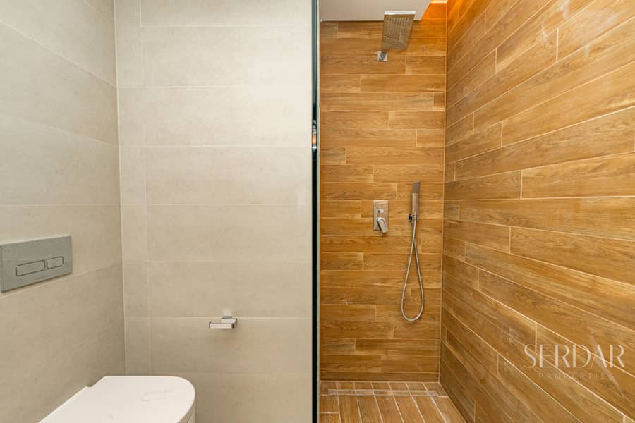 Available Now | Roomy Layout | Beautiful Ain View - Image 13