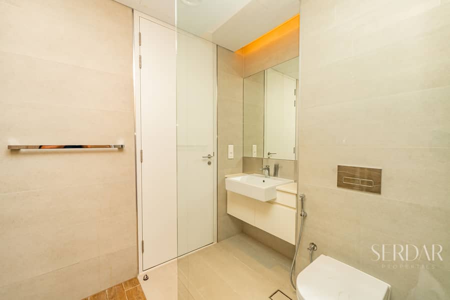 Available Now | Roomy Layout | Beautiful Ain View - Image 14