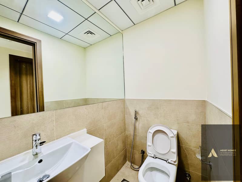 Brand New | 10k Discount Offer | Canal View - Image 8