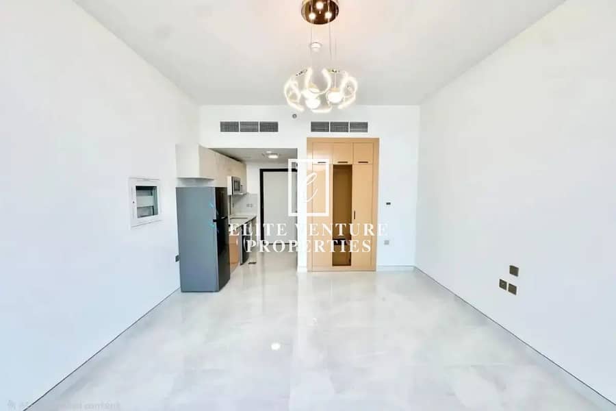 STUDIO | VACANT | SPACIOUS | PRIME LOCATION