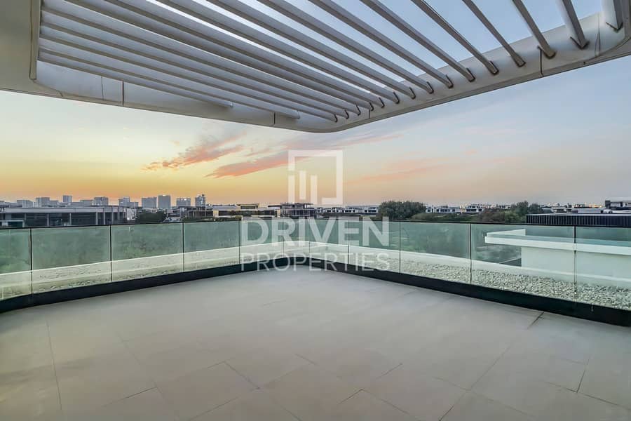 Brand New Villa | Pool and Landscaping | Golf view