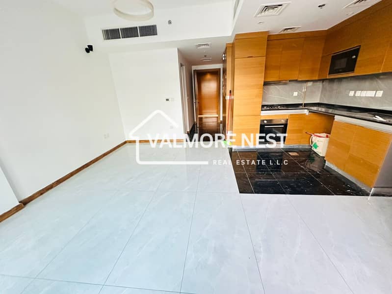 Spacious unit I High quality finishes I Investor deal I Available in best price