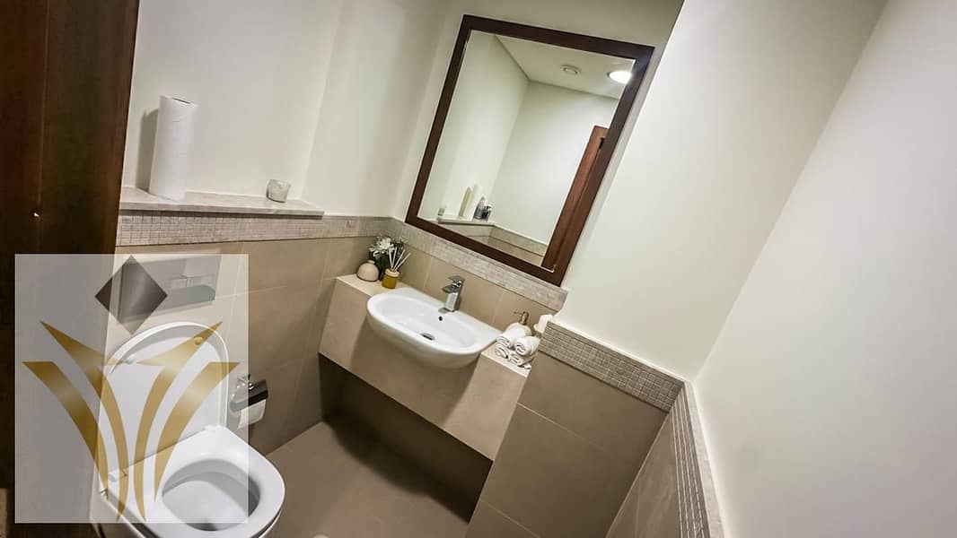 Luxury 3BHK + Maid | Full Burj Khalifa View - Image 37