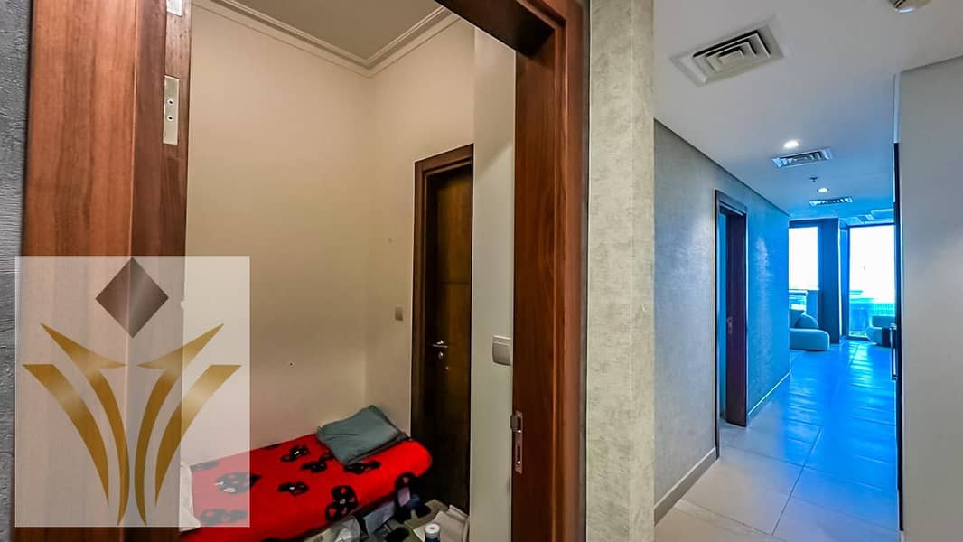 Luxury 3BHK + Maid | Full Burj Khalifa View - Image 40