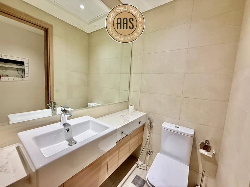 Best Layout•Boulevard Facing•Chiller Free•Luxurious & Spacious 3Bhk•All Amenities - Image 21