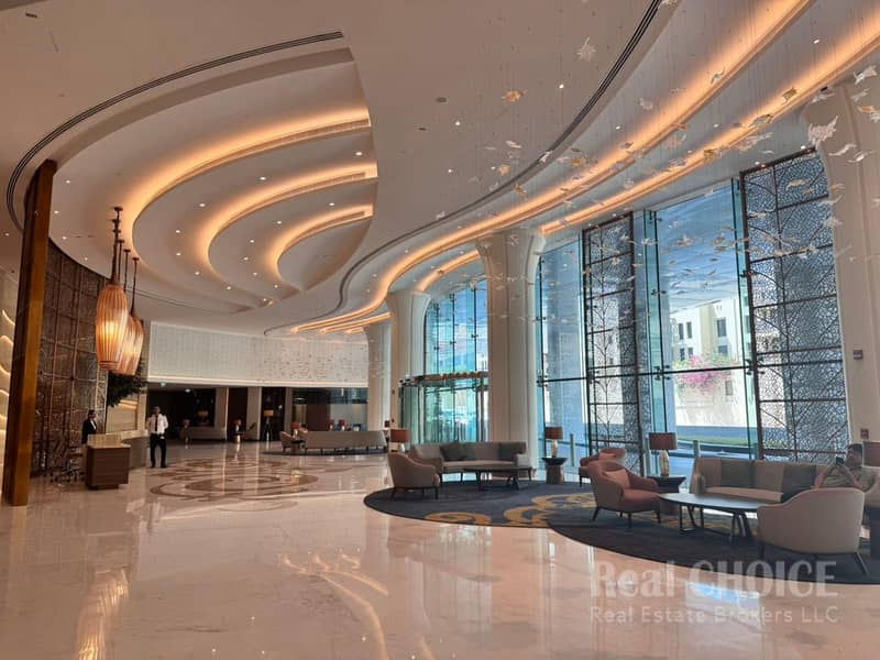 Canal View | 1BR | Smart Home | Downtown Living - Image 19