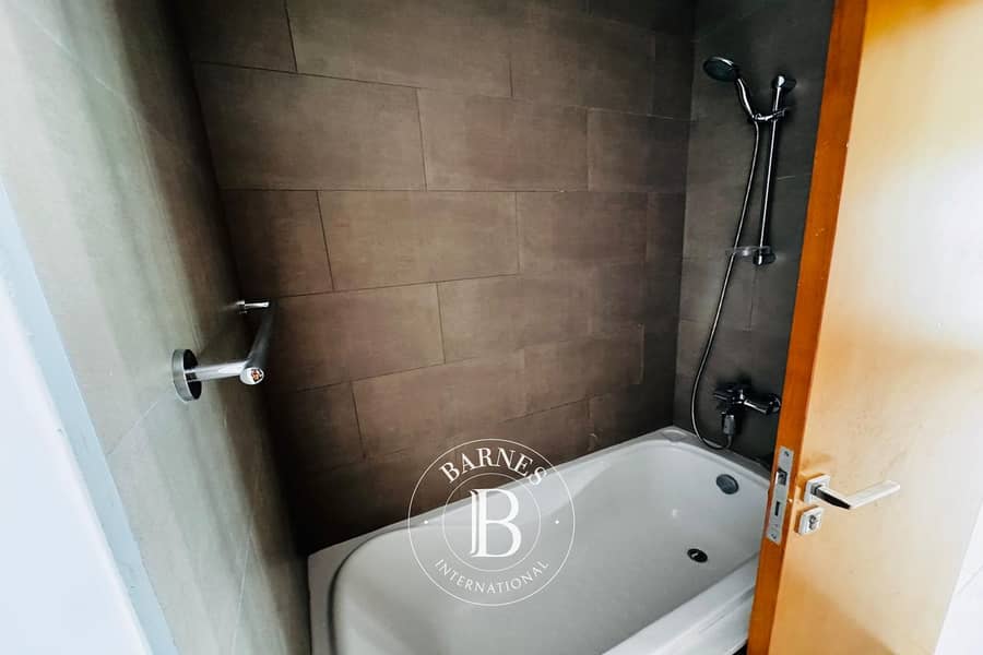 Spacious 2BHK|Well Maintained|Bright|Best Deal - Image 15