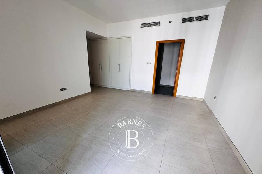 Spacious 2BHK|Well Maintained|Bright|Best Deal - Image 17