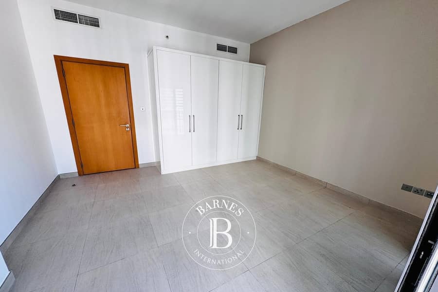 Spacious 2BHK|Well Maintained|Bright|Best Deal - Image 18