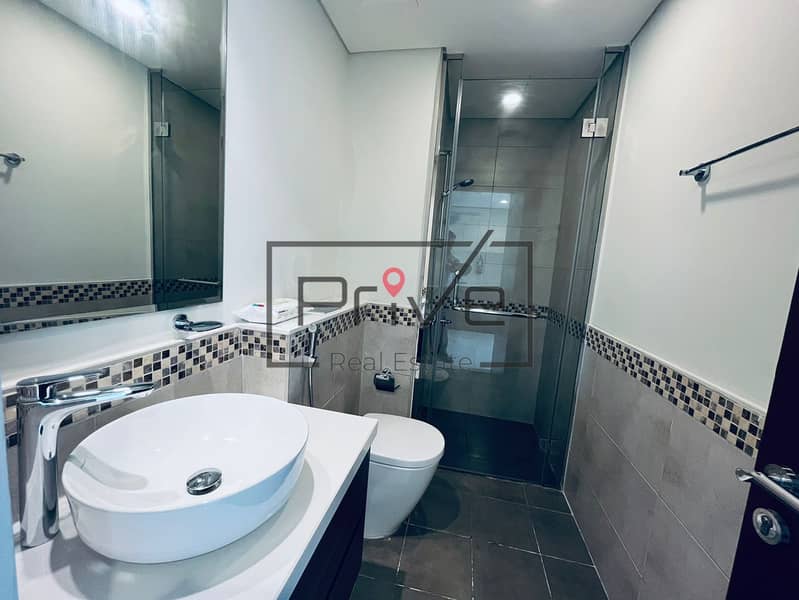 Prime Location I Canal View I Genuine Resale - Image 14