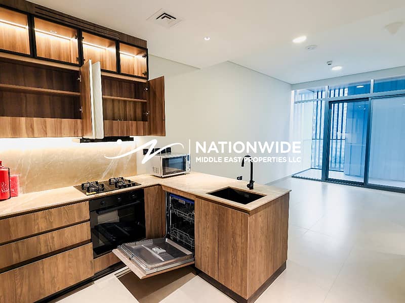 Vacant| Brand New 1BR| Stunning Views| Prime Area