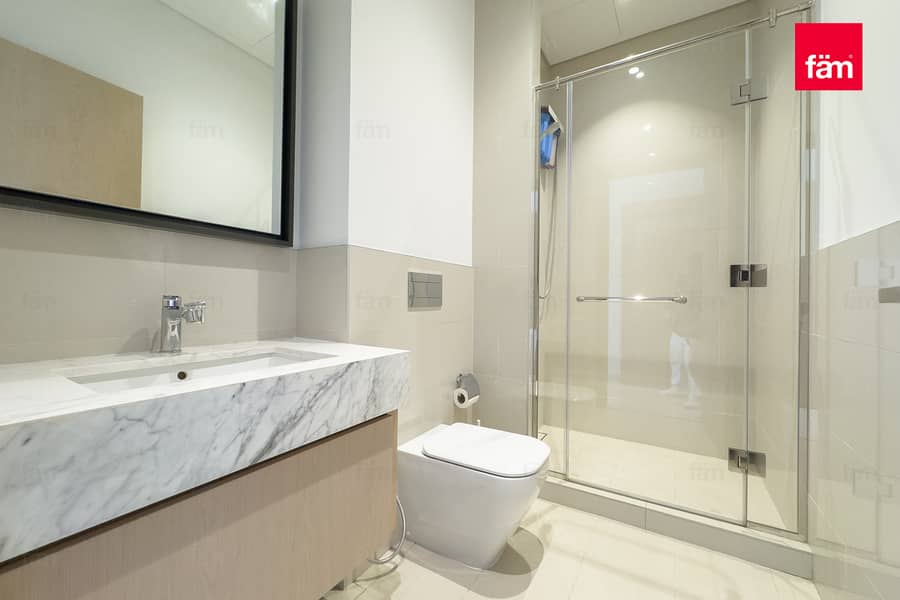 APARTMENT FOR SALE IN CREEKSIDE 18 B - Image 13