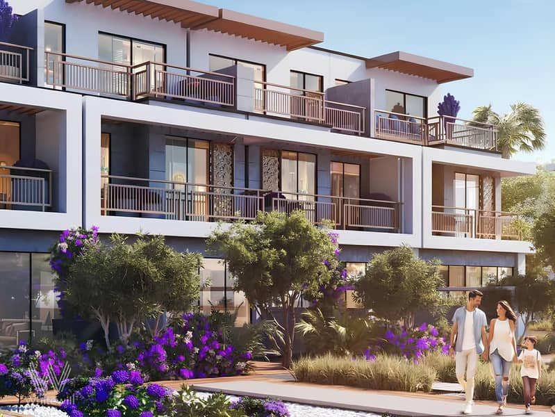 Elegant Townhouse with Garden, Terraces and Study