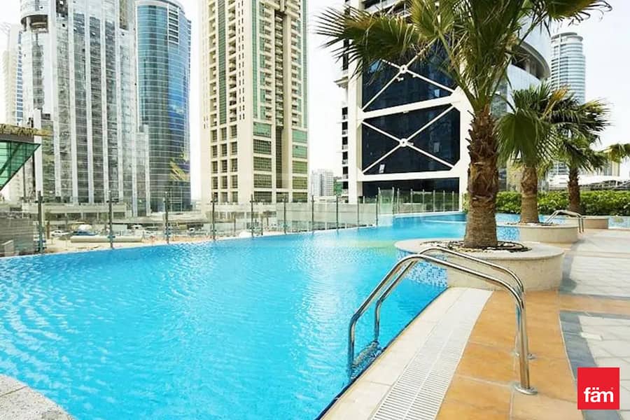 No Parking | Well maintained | Available soon - Image 10